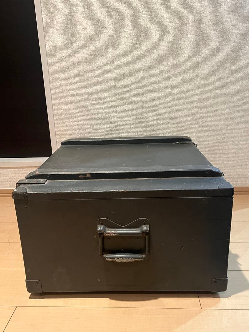 ミリタリーボックス　アウトドア　軍ものスイス軍　60年代60s 実物ミリタリー