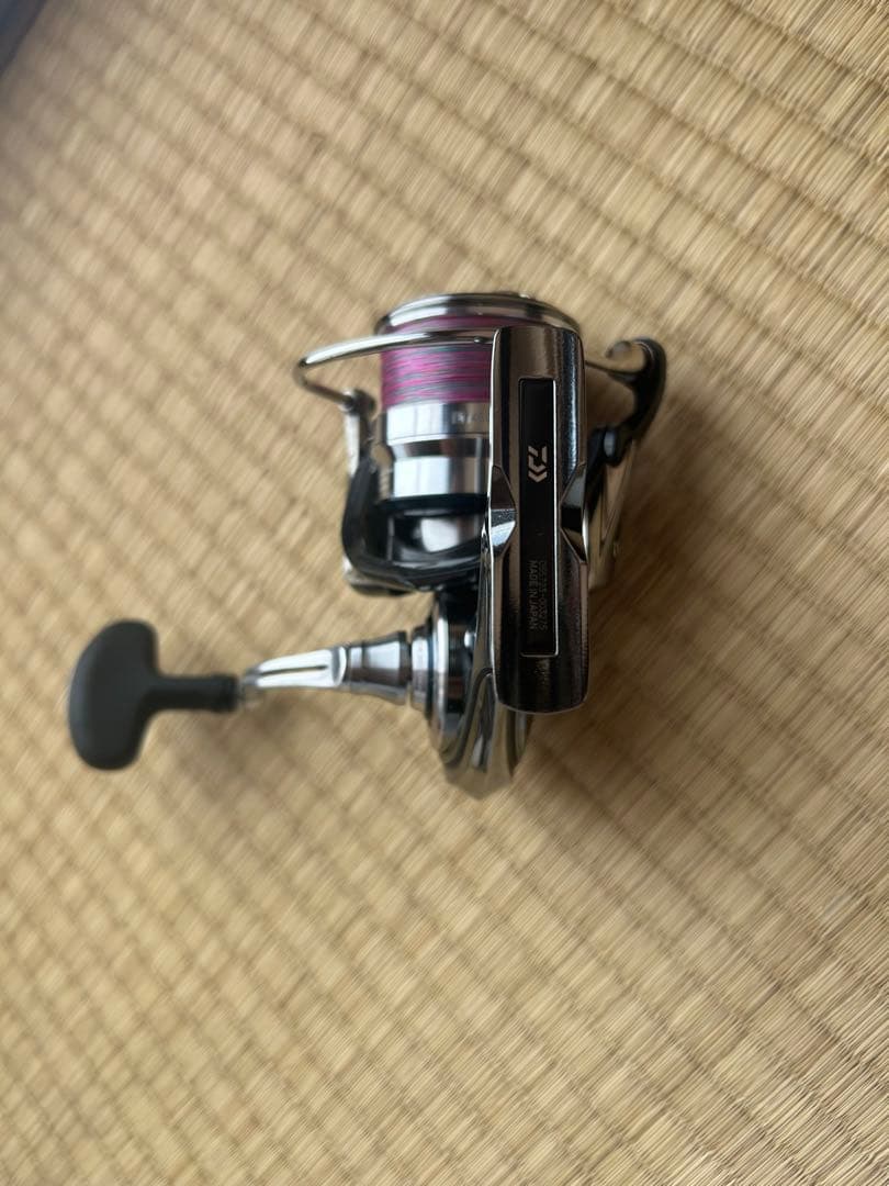 18 イグジスト　LT 4000CXH