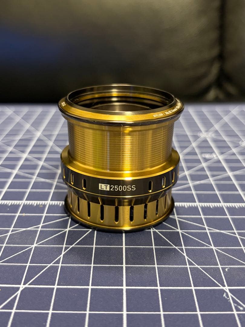 SLPWORKS EX LT2500SS スプール　美品　④ 箱無し