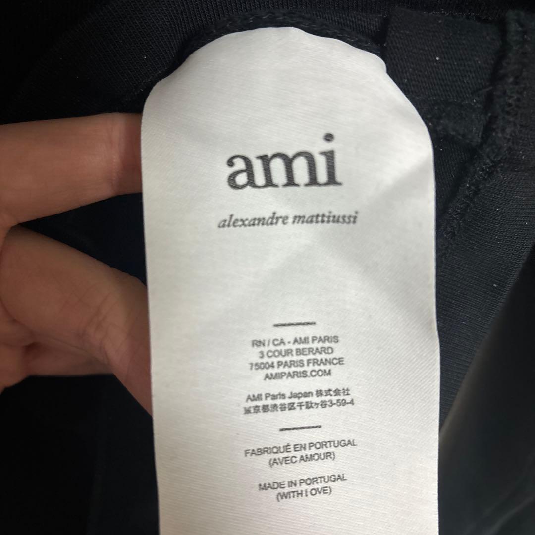 ami paris ブラック 長袖トップス　長袖カットソー