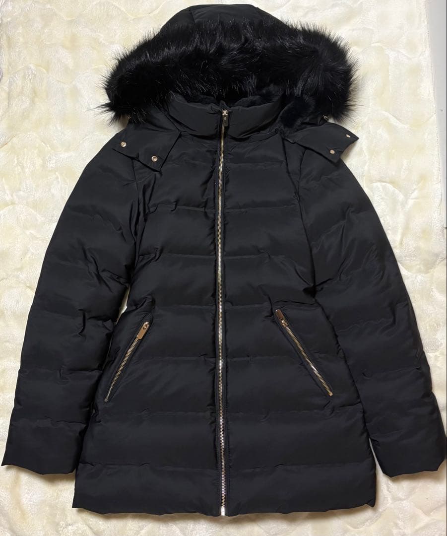 美品 ZARA Sサイズ セミロング丈フード付きダウンジャケット