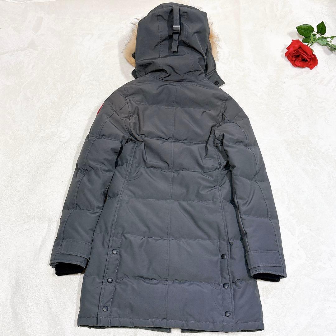 ほぼ未使用✨　カナダグース　ダウンジャケット　グレー　マッケンジー　M