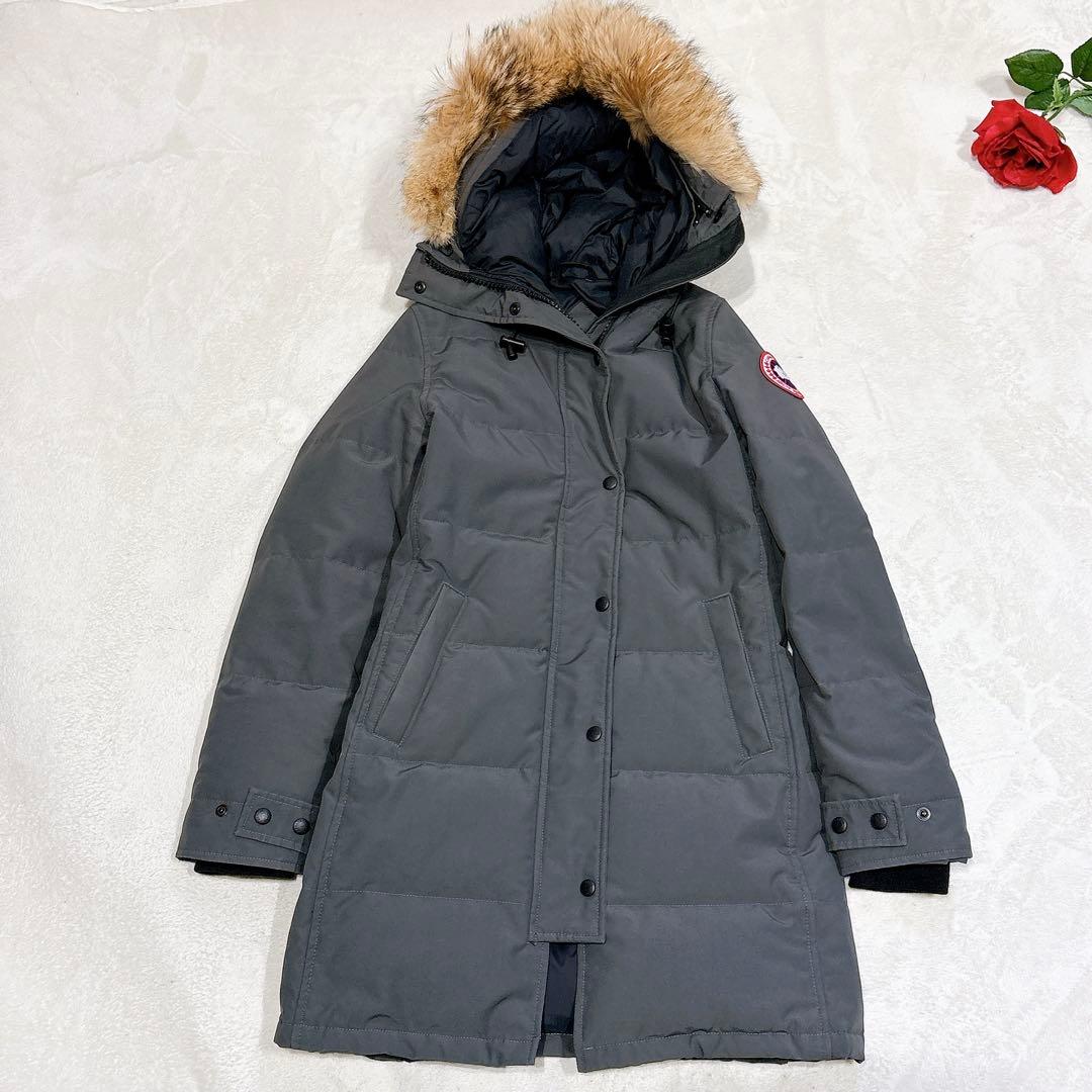 ほぼ未使用✨　カナダグース　ダウンジャケット　グレー　マッケンジー　M