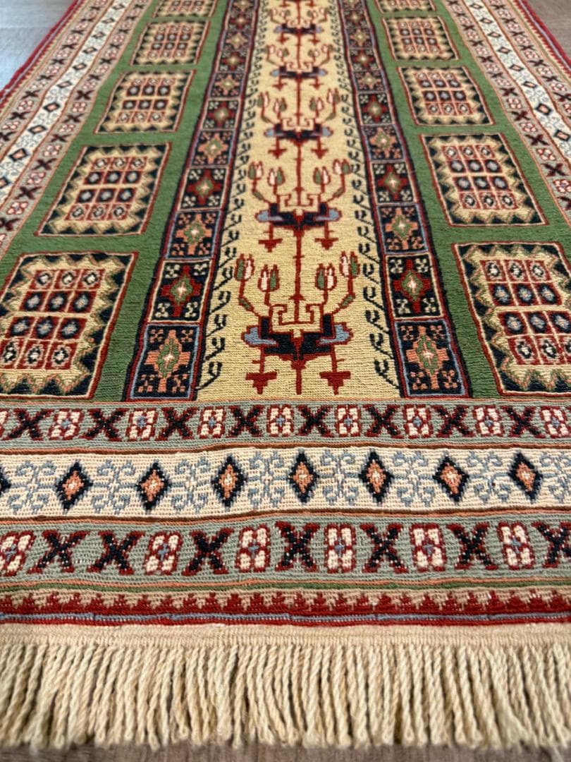 手織りペルシャ絨毯 シルジャン スマックキリム 106x64cm イラン産 玄関