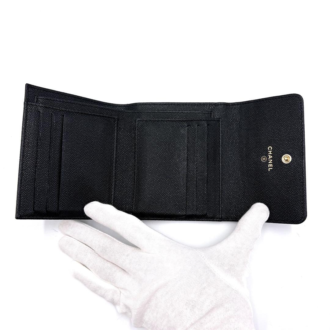 希少✨CHANEL シャネル ステッチ ココマーク キャビアスキン 三つ折り財布