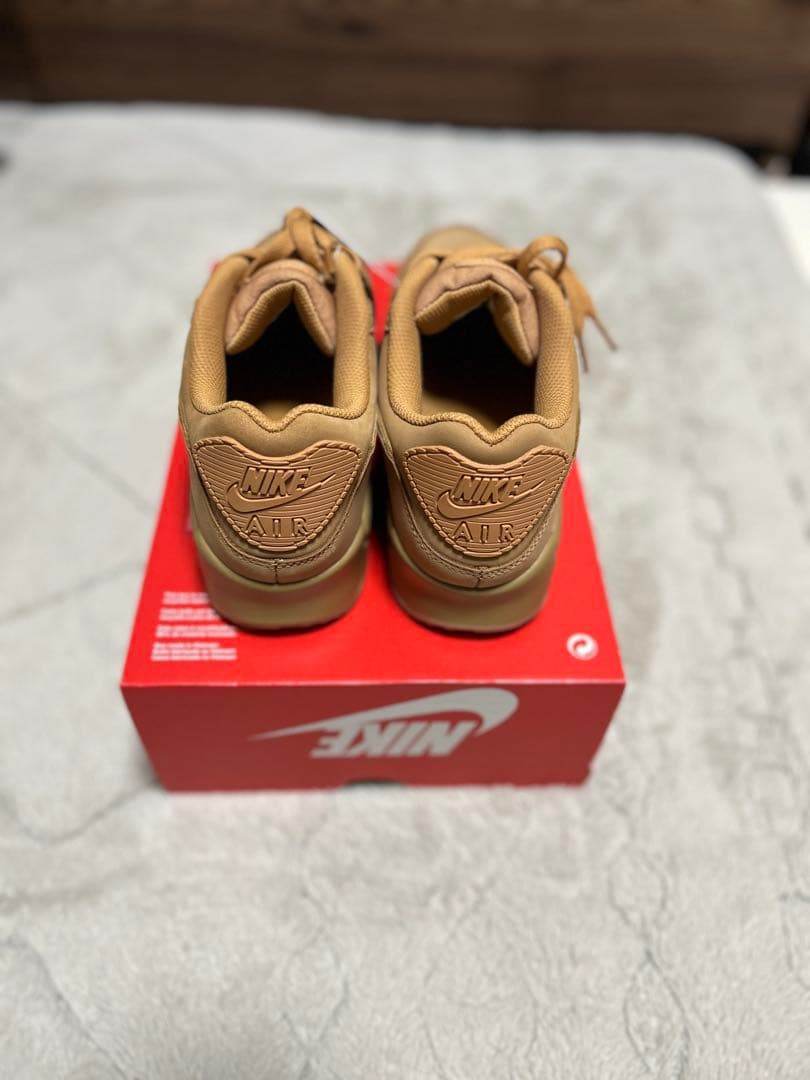 【新品、未使用品】Nike Air Max 90 ウィート スニーカー