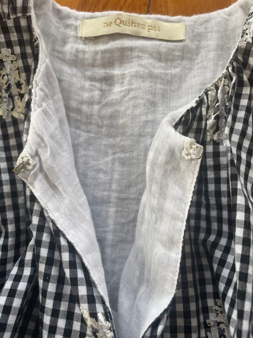 佐藤佳奈子【ヌキテパ】Poplin Foil Print Balloon Top