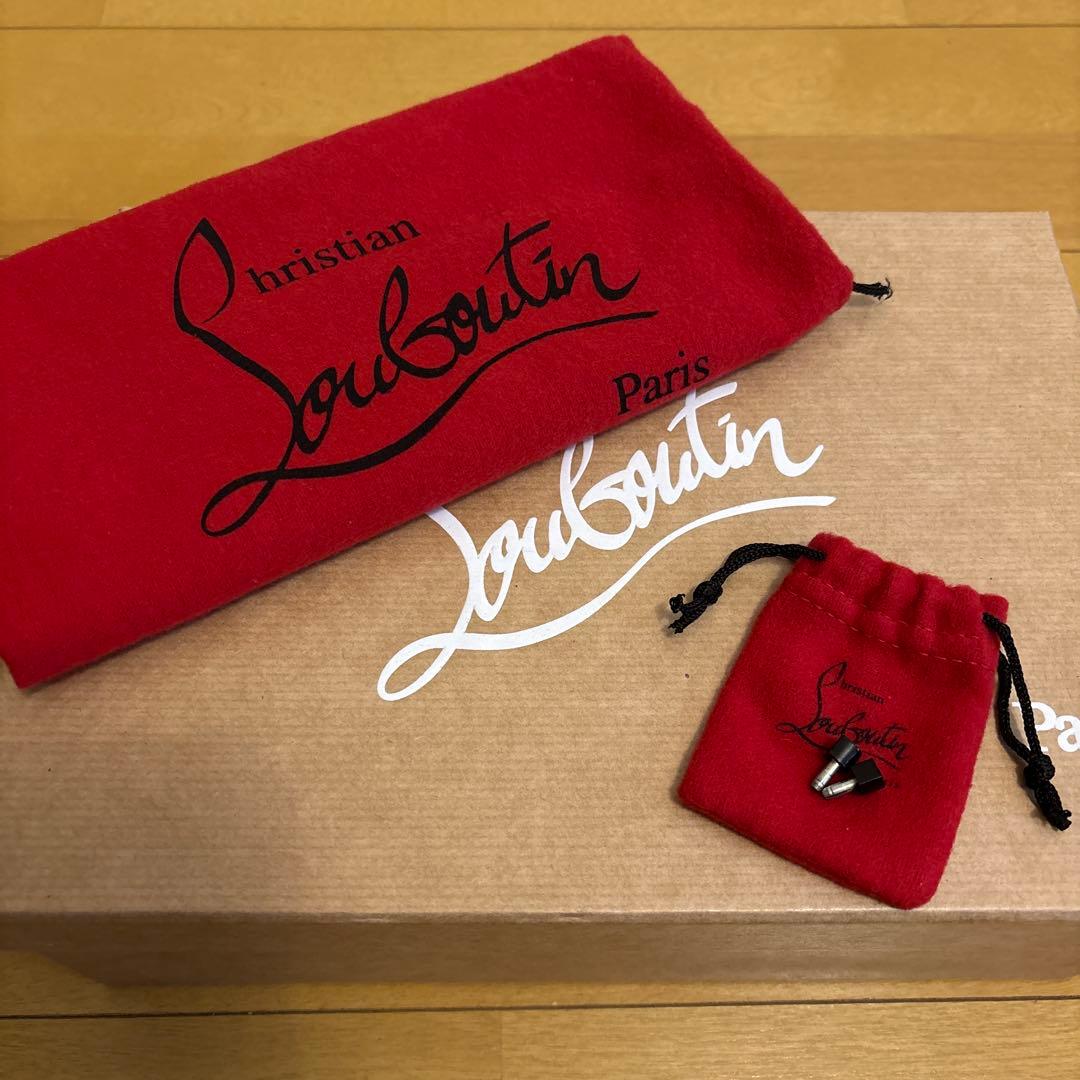 クリスチャンルブタン　黒　ハイヒール　37