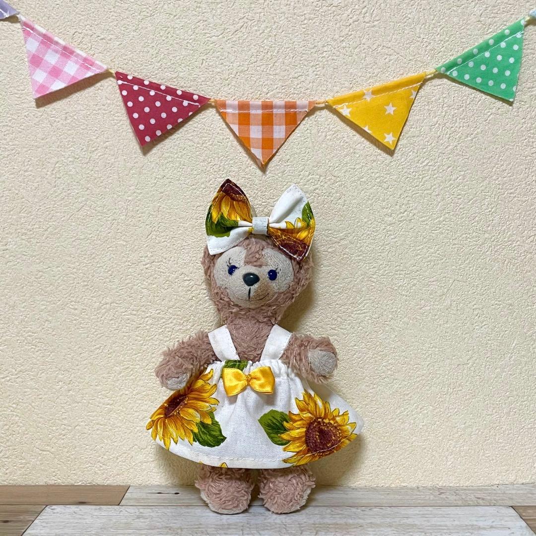 ハンドメイド★ホワイト。ひまわり柄ワンピース★ぬいば♡ストラップ用コスチューム