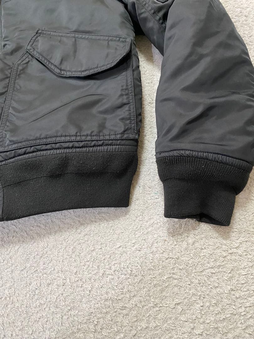 Schott CWU-Rジャケット　MA-1フライトジャケット　ブラックM 短丈