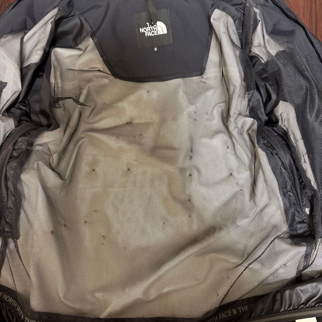 進撃の牛　THE NORTH FACEスクープジャケット NP61940