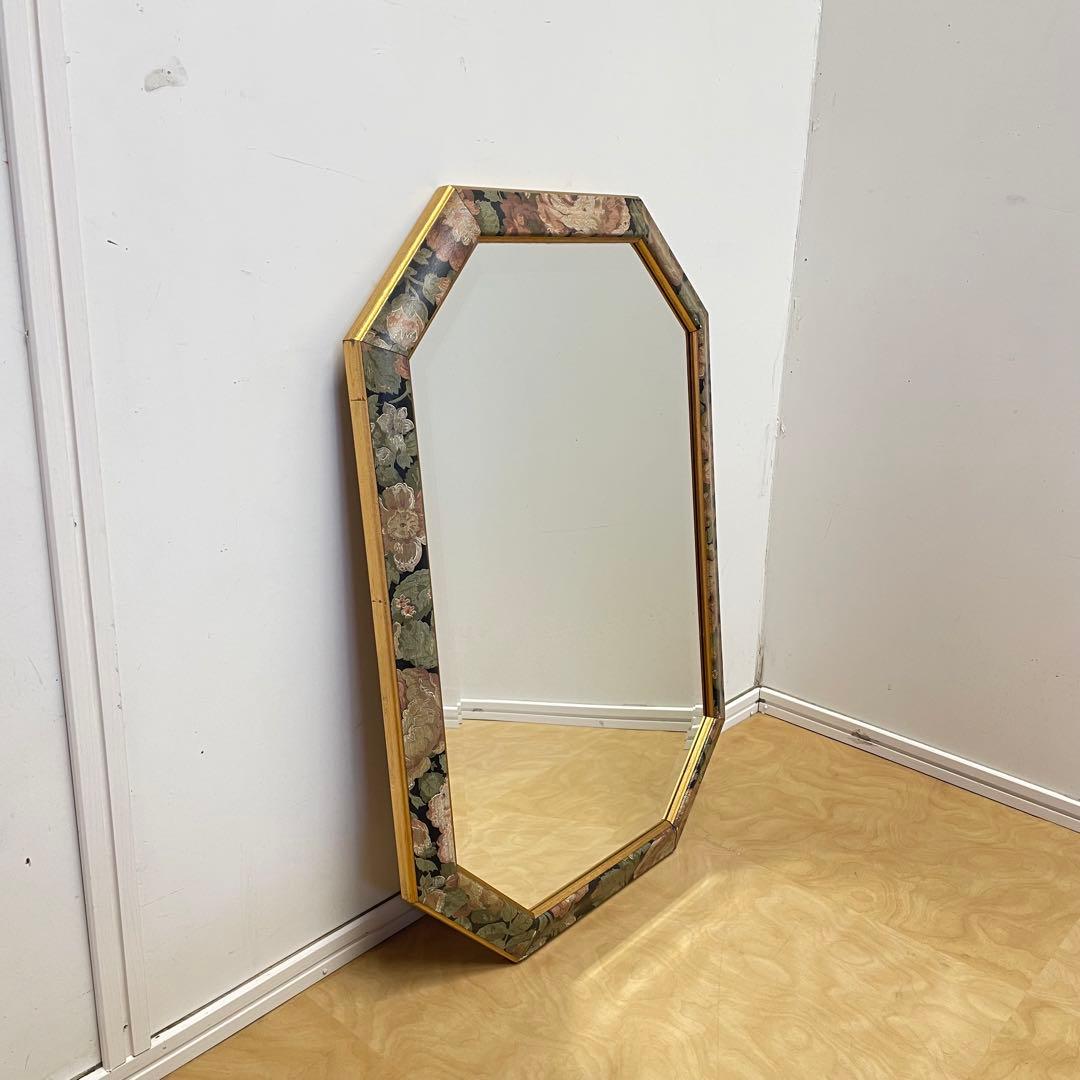 イタリア製 アンティーク調 8角ミラー 鏡 花柄 壁掛け式 ウォールミラー 姿見