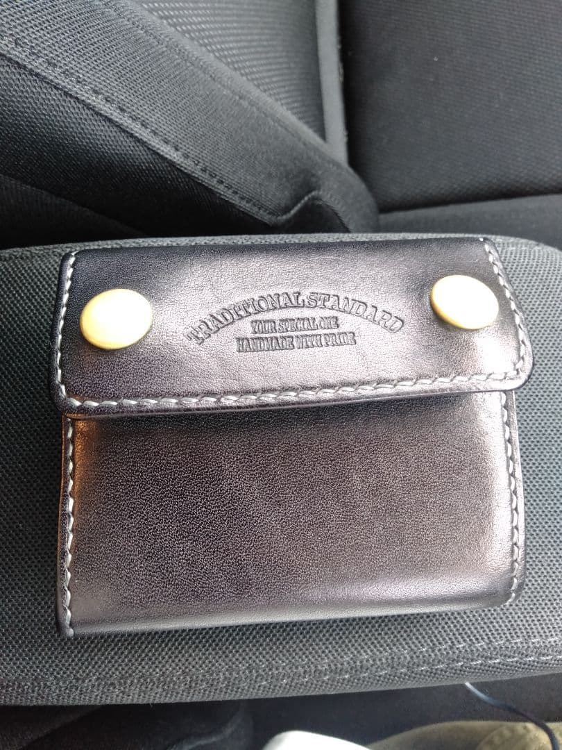 トラディショナルスタンダード　財布