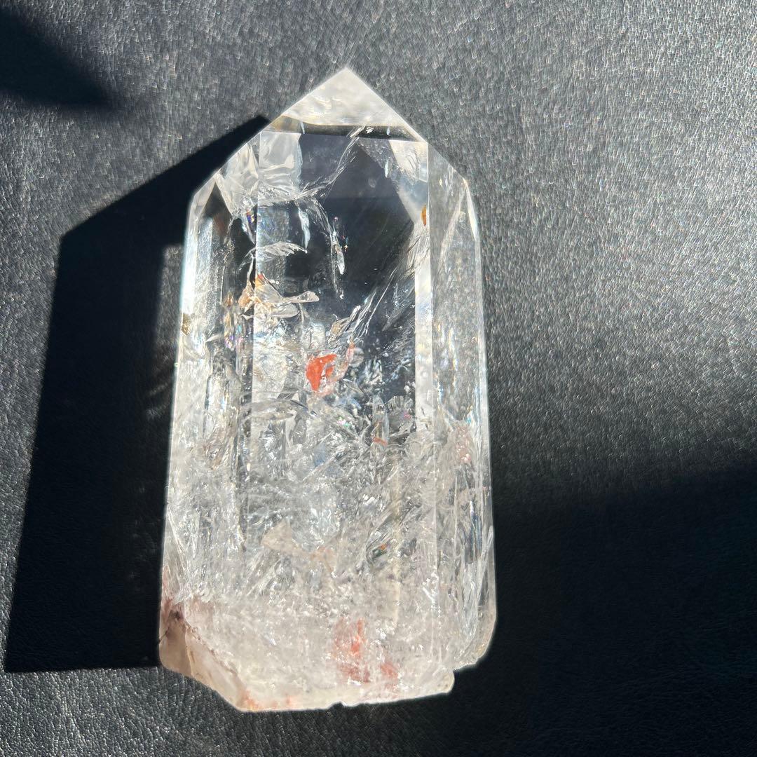 水晶　六角柱　レインボー多数入　透明度抜群