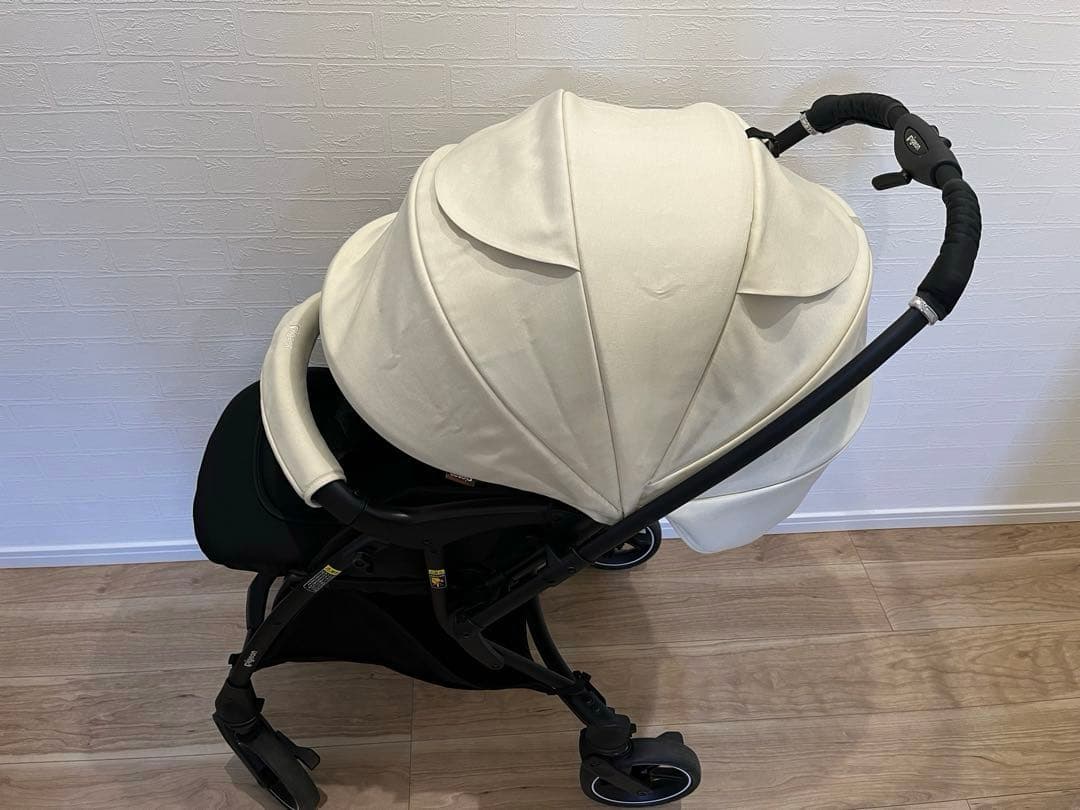 aaa様【美品】ピジョン ランフィ RB2 リラクシングアイボリー