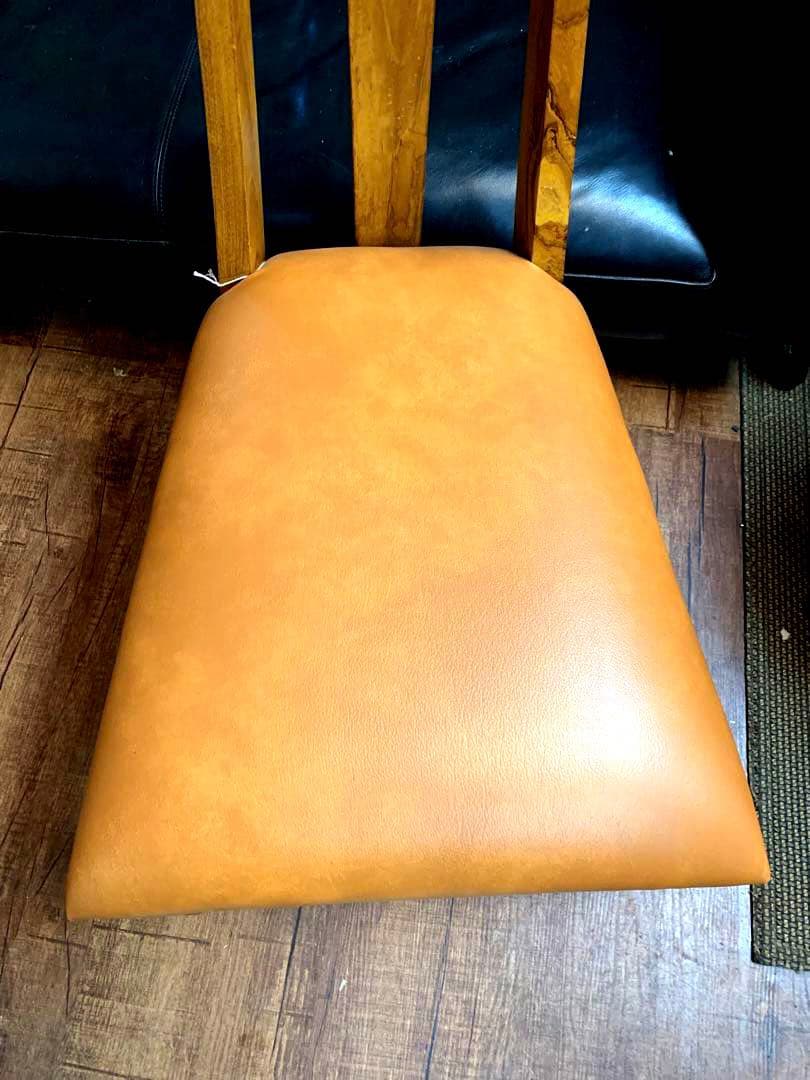 無垢材チェアー　定価¥80000