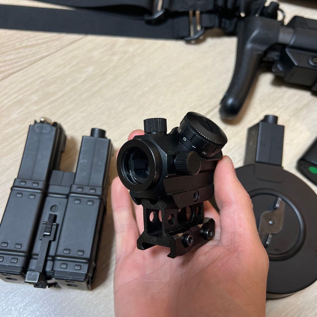 美品　東京マルイ 電動ガン MP5A5 ハイサイクルカスタム　バッテリー付