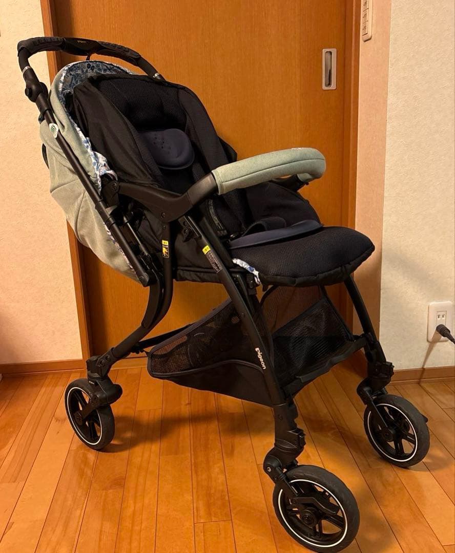 ランフィリノン ピジョン RA9L A型ベビーカー折りたたみ式