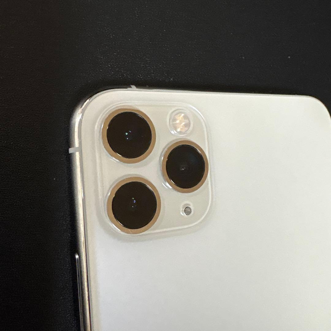 iPhone11pro max シルバー