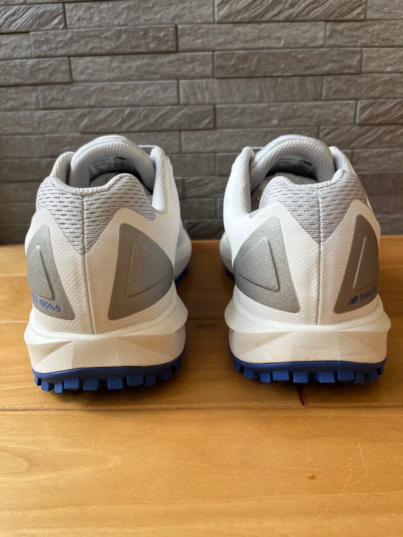 シューズ(男性用) new balance FuelCell 1001 v5 BOA