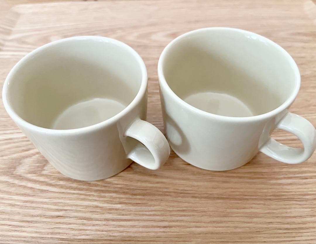  イッタラ　ティーマ　リネン　スクエアプレート　カップ　セット