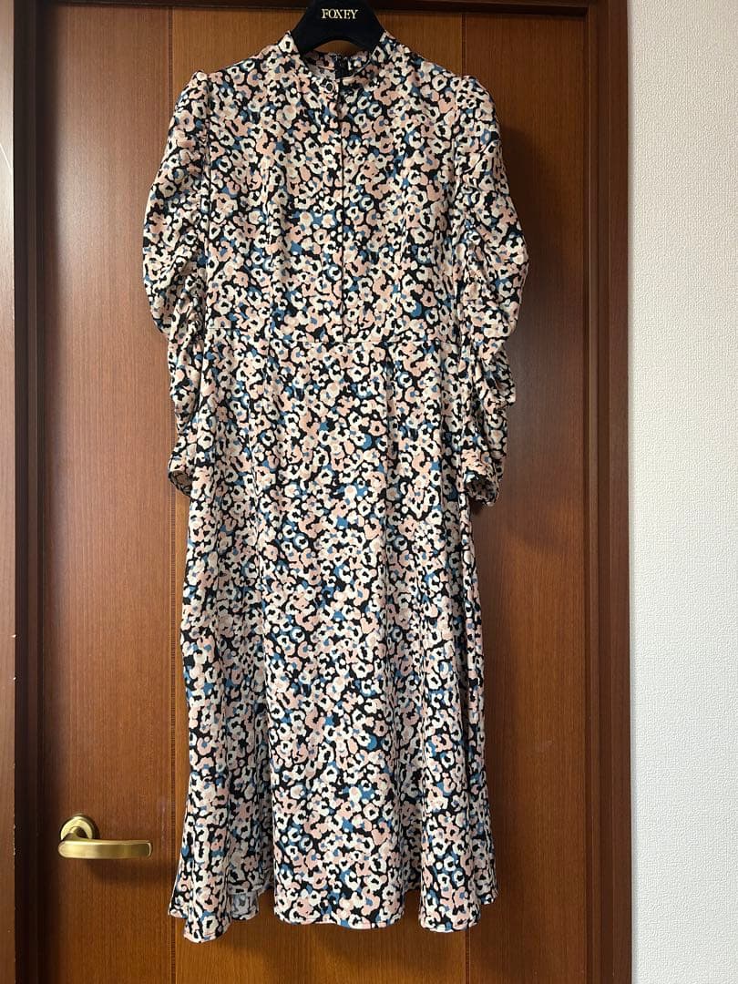 アナイANAYIフラワーレオパードプリントワンピース36 ロングワンピース