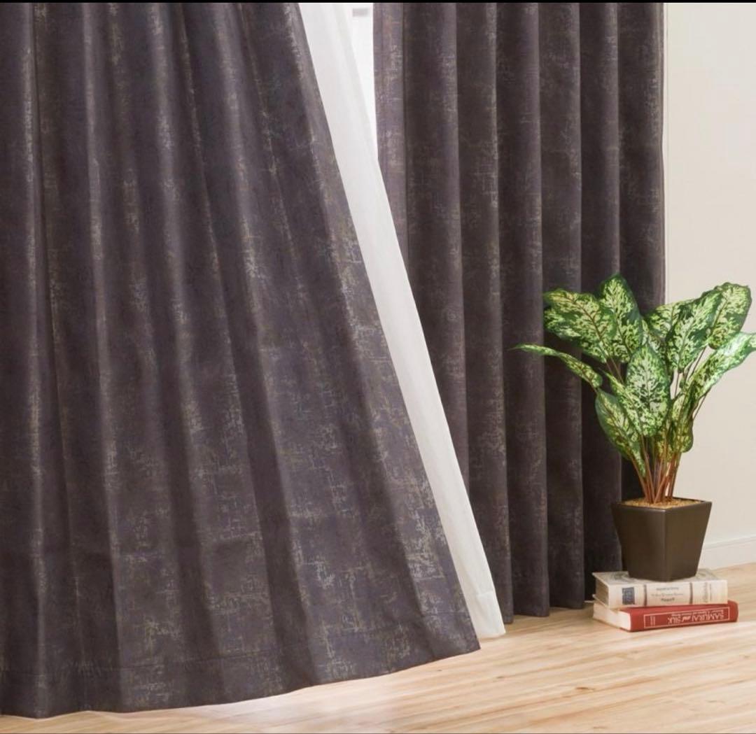 ニトリ　遮光カーテン　シャーメゾン　高窓用2箇所　100×230 4枚組