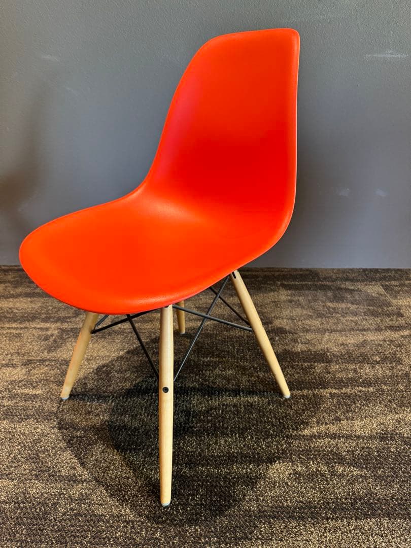 ハーマンミラー正規品　イームズプラスチックシェルサイドチェア