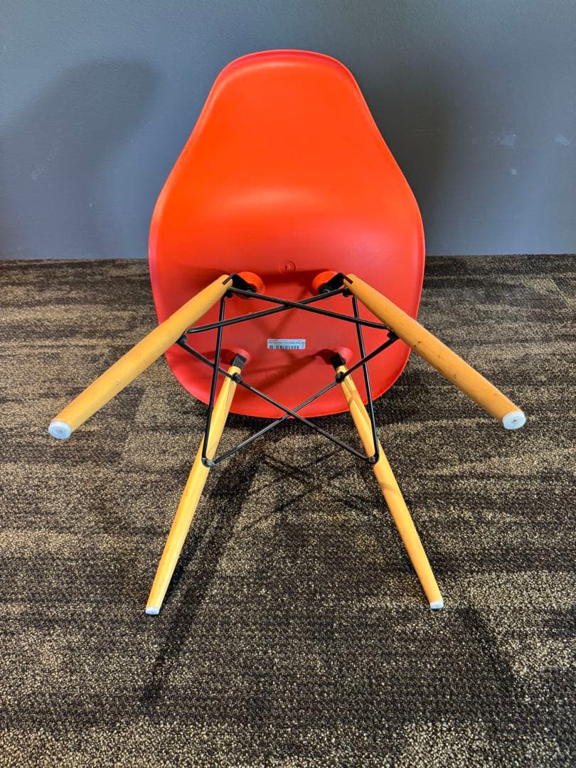 ハーマンミラー正規品　イームズプラスチックシェルサイドチェア
