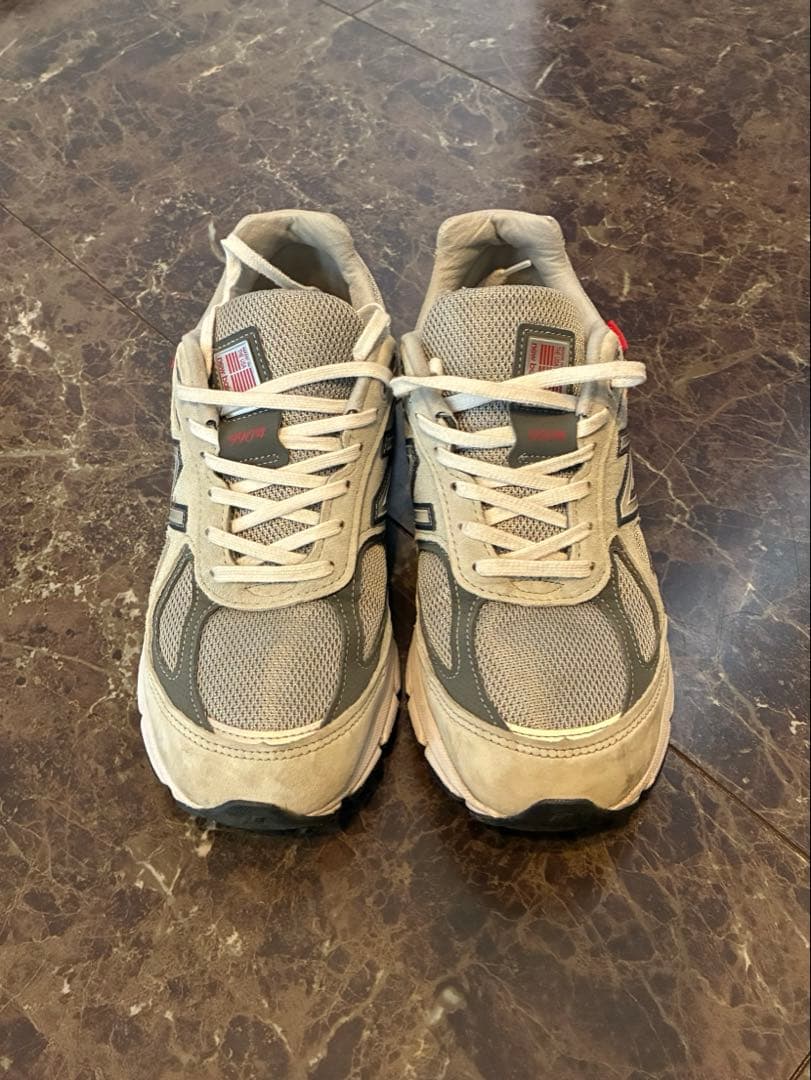 newbalance 990v4 赤タグ 24.5