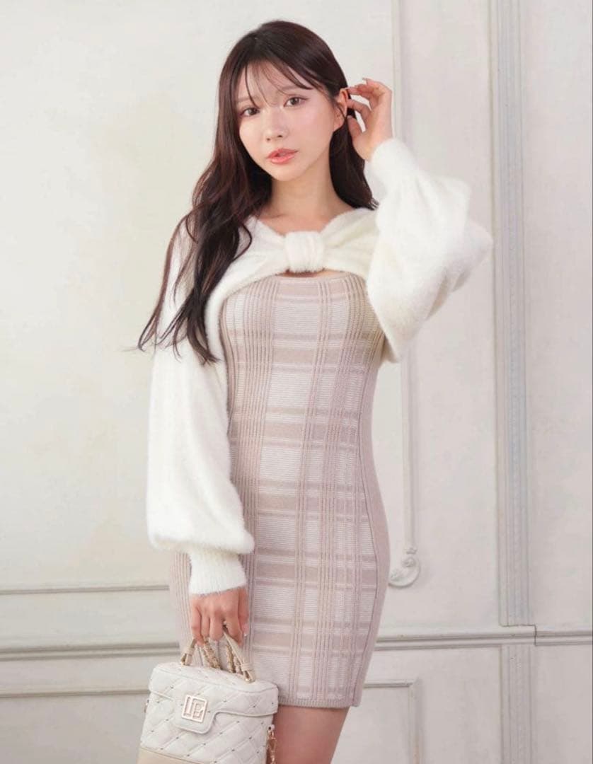 LIP SERVICE リボンフェザーアンサンブル　ニット　ワンピース