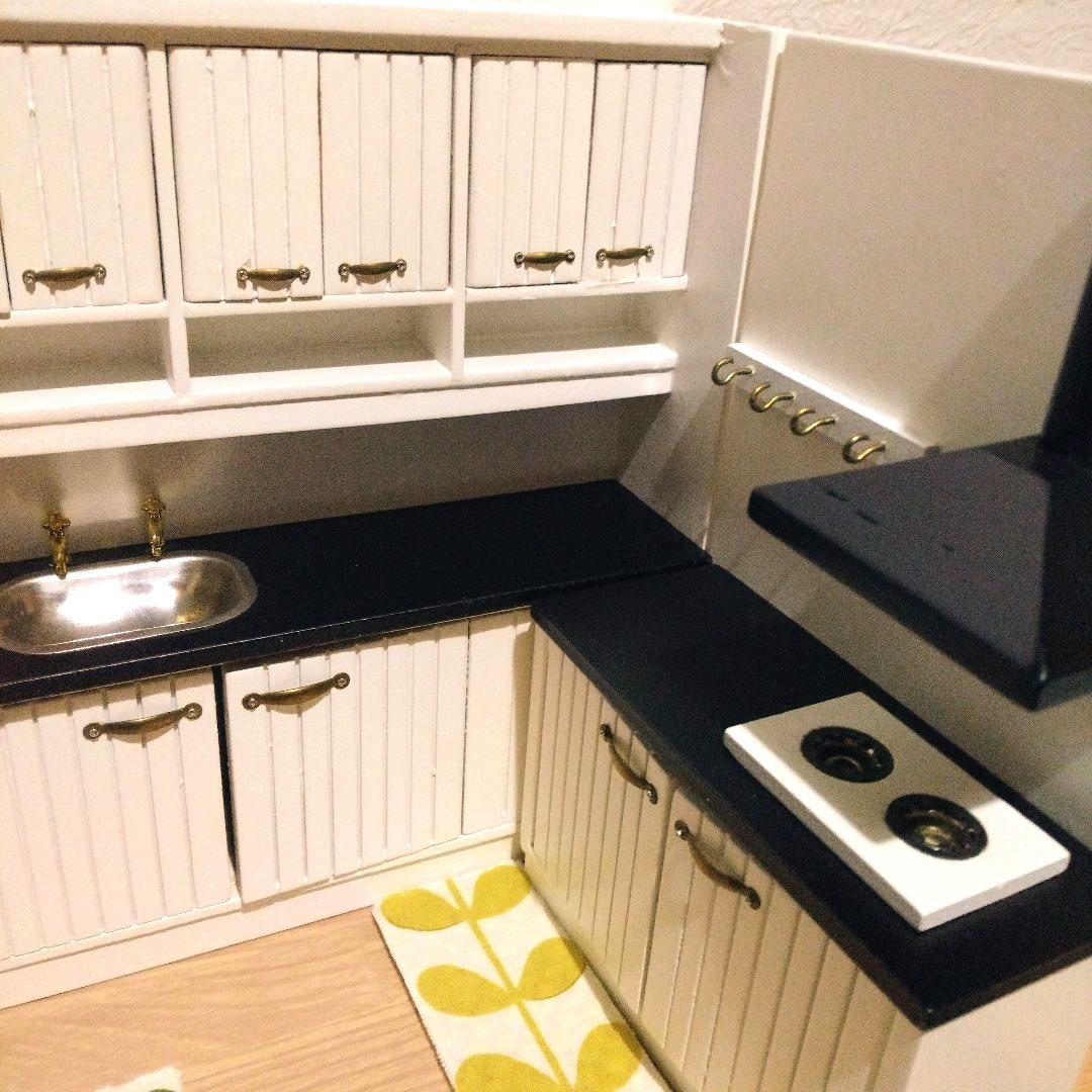 ムーミンフィギュア＆木製家具（白）＆豪華おまけ付きクリスマスミニチュアセット