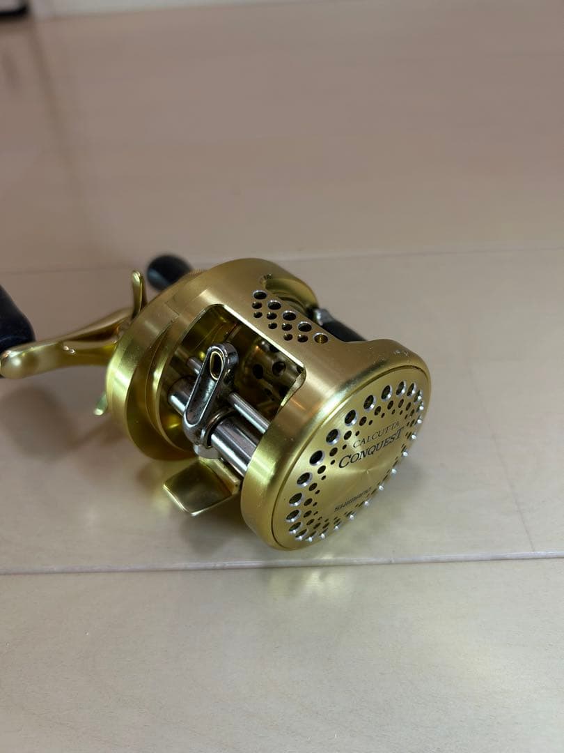 シマノ　カルカッタコンクエスト　100