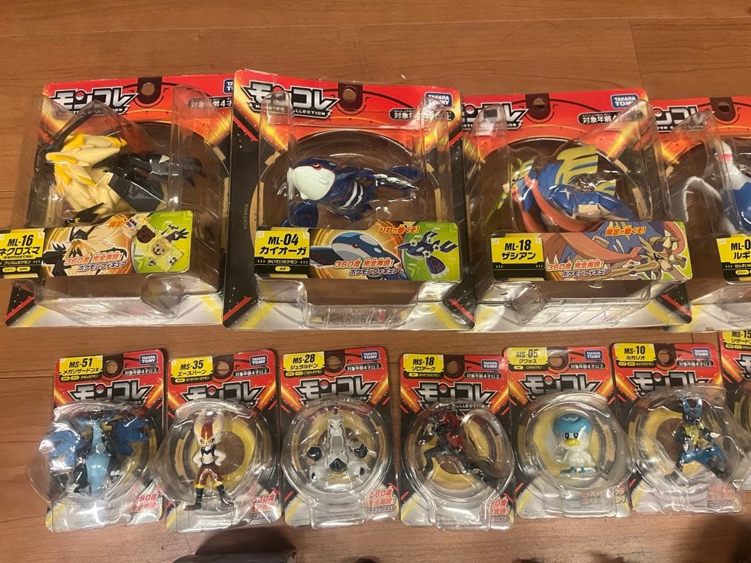 モンコレ　ポケモングッズ