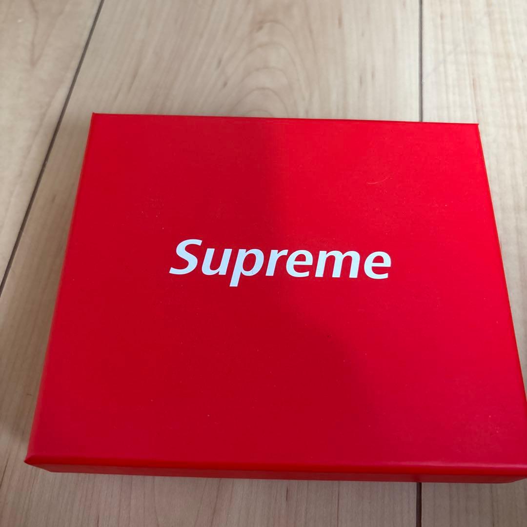 Supreme ブラック 二つ折り財布 箱付き