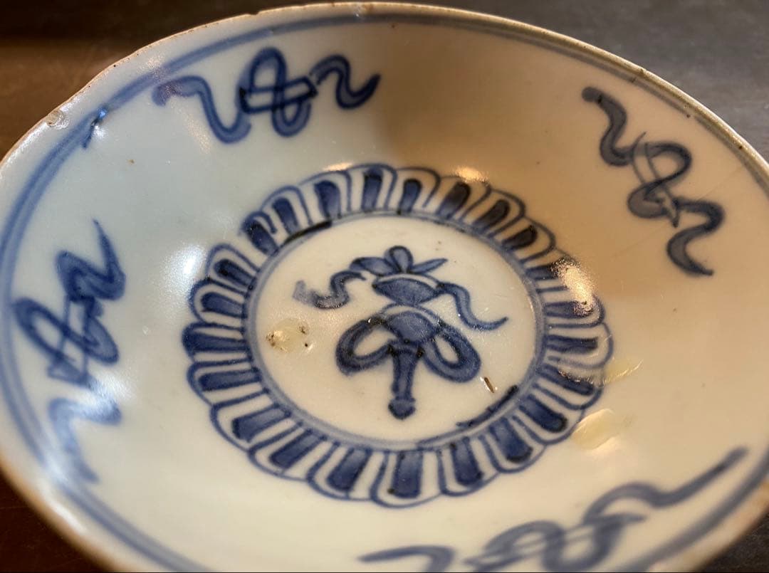 中国汕頭・スワトウ染付絵皿　鑑賞台付 沈船品・ヴィンテージ　レア ・台湾茶器