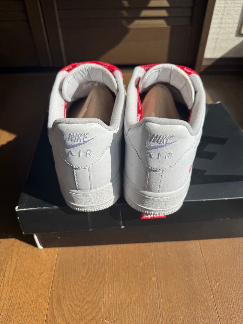 NIKE AIR FORCE 1 × SUPREME 27.5