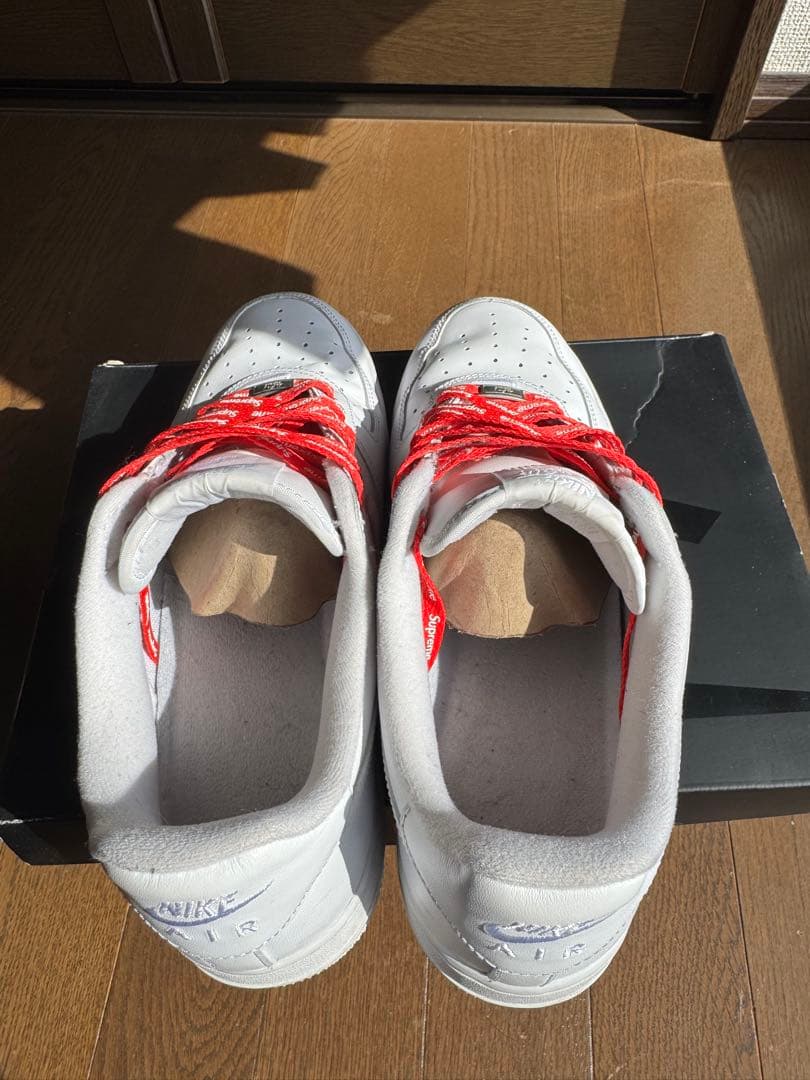 NIKE AIR FORCE 1 × SUPREME 27.5