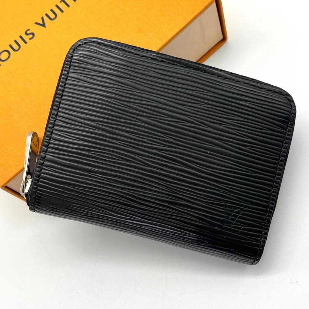 ルイヴィトン　ジッピーパース　エピ　ブラック　カード　ケース