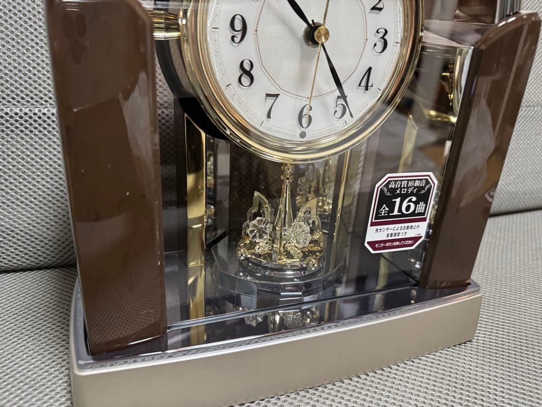 新品 セイコー 電波置き時計 回転飾り メロディ付き BY238B 濃茶マーブル