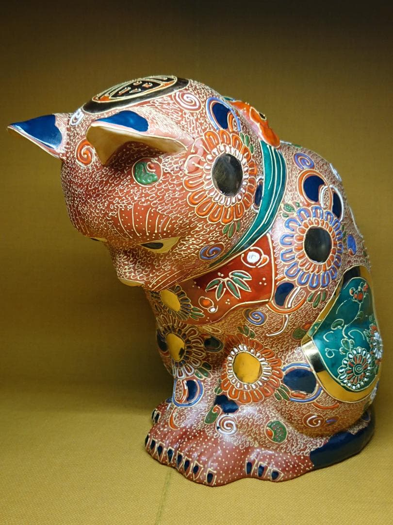 【美品】骨董　猫　陶器　九谷焼　置物　インテリア　工芸品　美術品　A2745