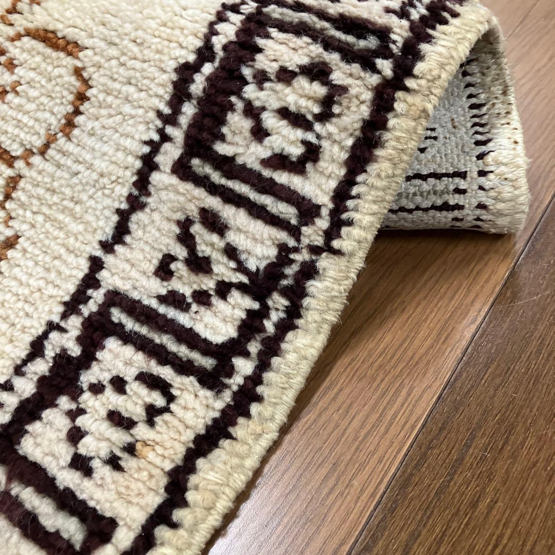 モロッコ絨毯ビンテージラグハートベニワレンウール70x130cm手織り絨毯