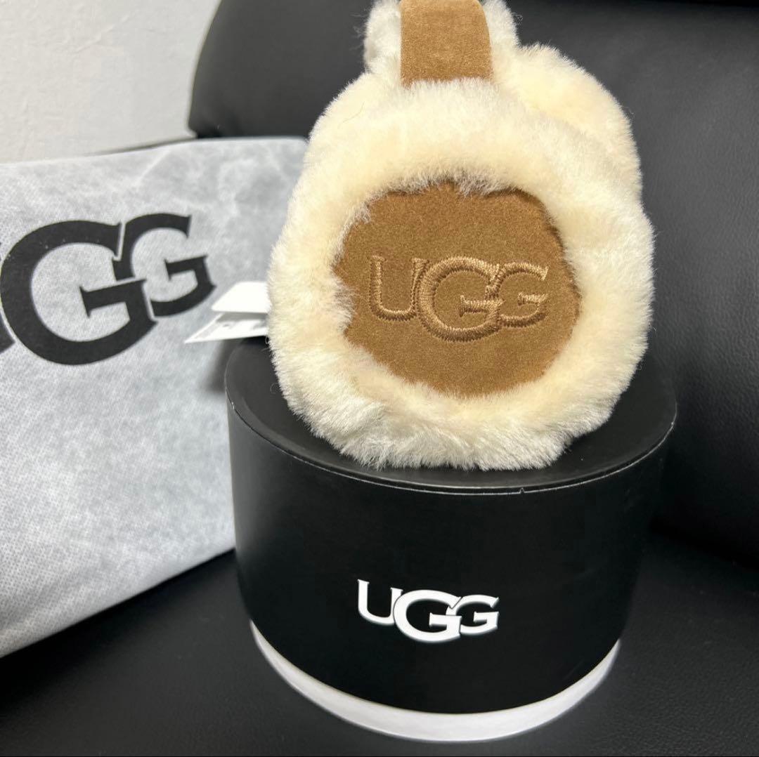 UGG ファーイヤーマフ ベージュ　新品タグ付き箱無し