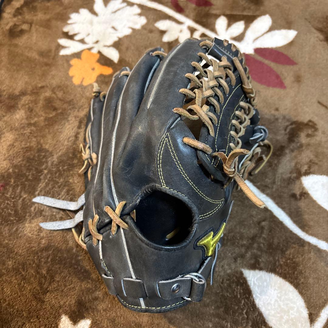 k*u様 Mizuno プロモデル グローブ 右投げ用　外野