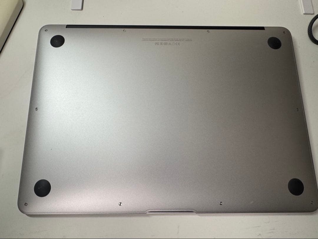 MacBook Air 13インチ Early 2015