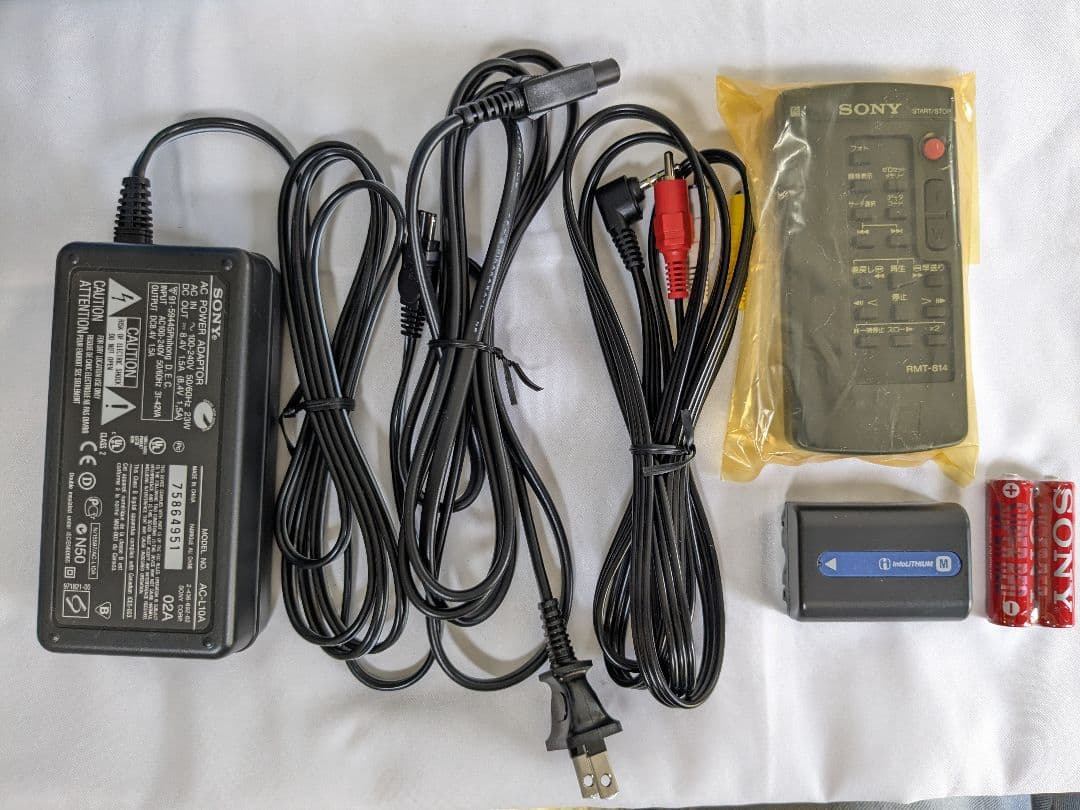 【ジャンク品扱い】 SONY デジタルエイト DCR-TRV240K