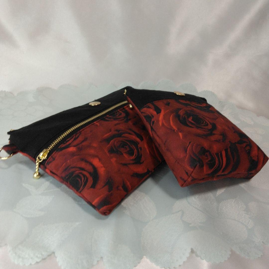 赤いばら柄 ハンドメイドサイドポケット付きトートバッグ 　ポーチ　薔薇柄　4点