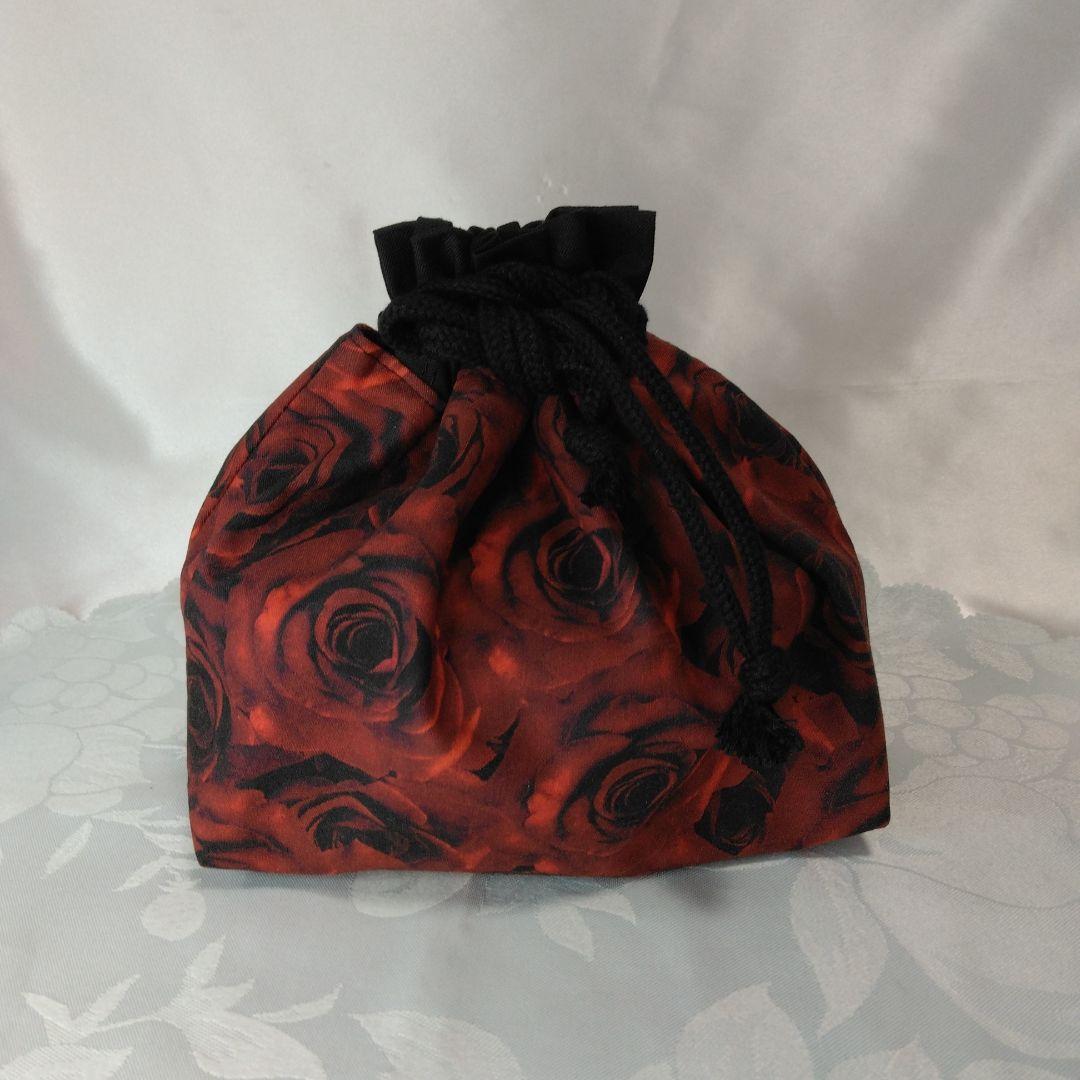 赤いばら柄 ハンドメイドサイドポケット付きトートバッグ 　ポーチ　薔薇柄　4点
