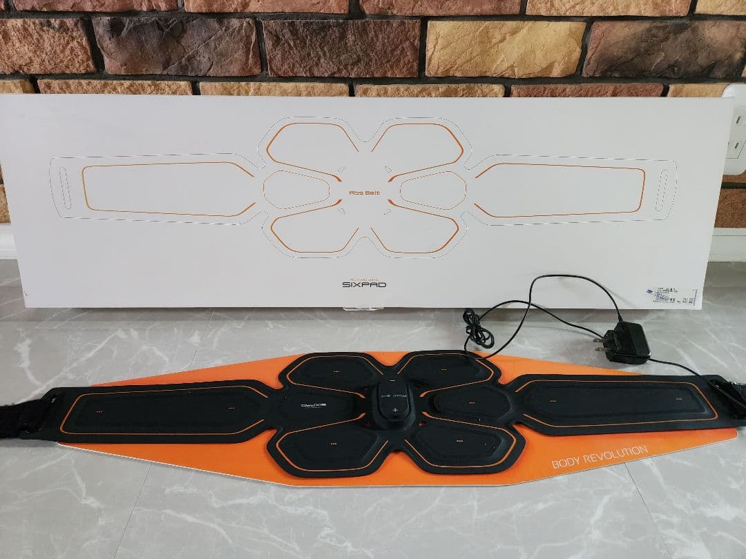 MTG SIXPADアブスベルト