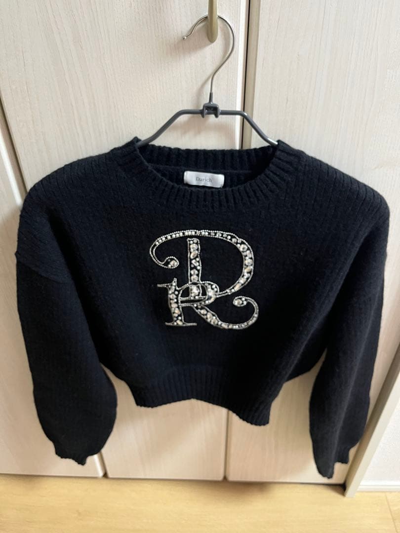 ダーリッチ DRビジューボリュームリブニットトップス　ブラック